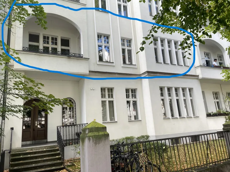 Wohnen mit Charakter: Großzügige Altbauwohnung in Schmargendorf — photo 1